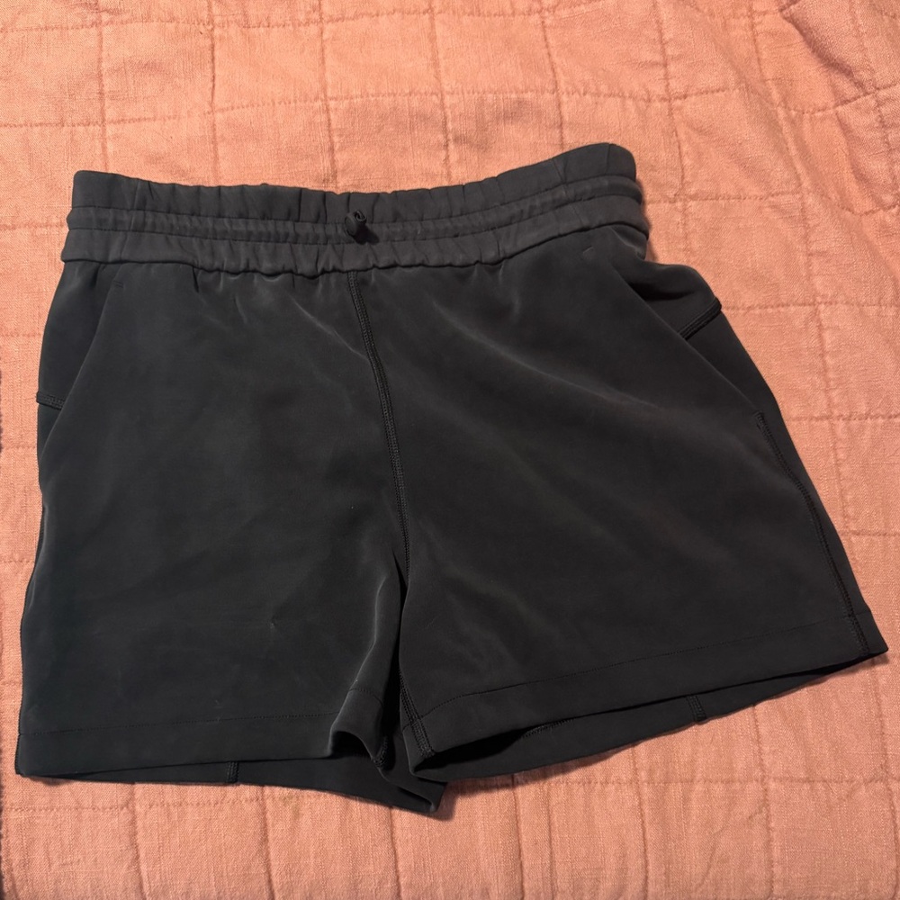 Lululemon Softstreme high-rise 4in short